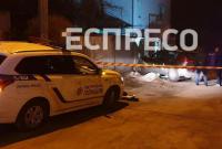Погоня со стрельбой: в Киеве пьяная женщина-водитель пыталась скрыться от патрульных и врезалась в забор