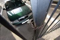 Каждое 20-е авто в Украине находится под арестом