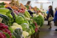 Без стихийной торговли и скоплений: правительство утвердило требования по работе продовольственных рынков