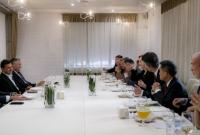 Зеленский на встрече с послами G7 и Евросоюза обсудил независимость НБУ и конкурс в САП
