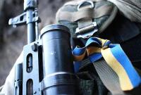 Війна на Донбасі: під обстрілами бойовиків загинув українській військовий
