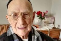 В возрасте 113 лет скончался самый старый мужчина в мире