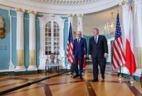 Польша и США против агрессии России в отношении Украины Польша и США против агрессии России в отношении Украины