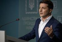 Зеленский объяснил Пенсу, что поможет Украине побороть коррупцию Зеленский объяснил Пенсу, что поможет Украине побороть коррупцию