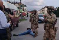 Захват автобуса в Луцке: заложников освободили, «Максим Плохой» задержан